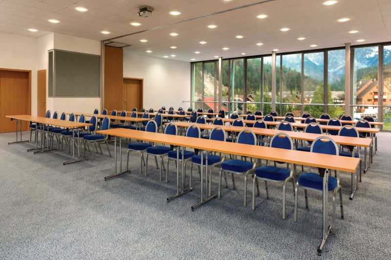 Seminarska soba Planica Seminar room Planica 1