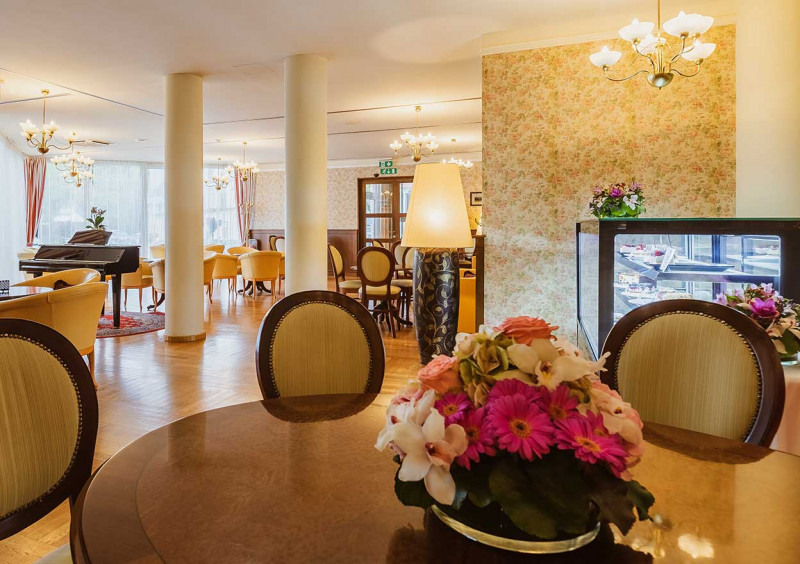 Kavarna Prisank Listing