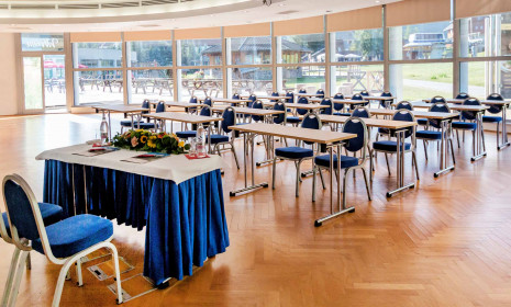 Kompas Konferencna ponudba dvoran 2