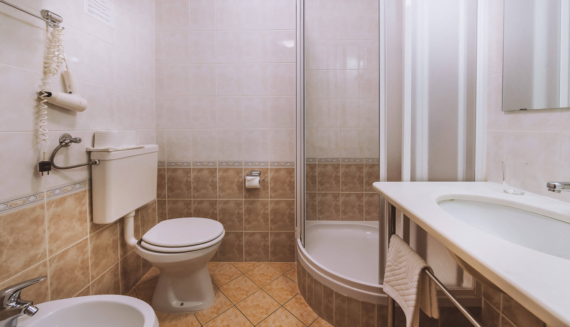 Apartmaji Vitranc soba9